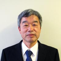 井上 善博　病院事業管理者兼院長