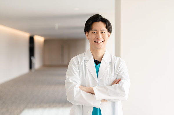 嘱託医は大きな企業や団体には必要な医師